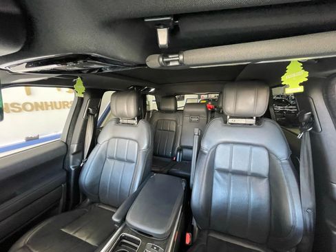 Used 2019 Land Rover Range Rover Sport Supercharged AWD/4WD image 17