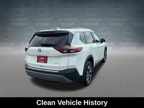 Used 2023 Nissan Rogue SV w/ SV Premium B Package FWD image 6