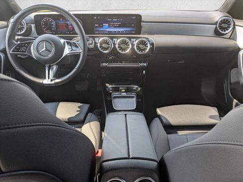 Used 2025 Mercedes-Benz CLA 250 CLA 250 image 22