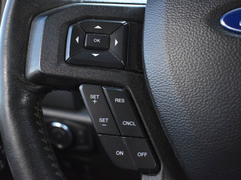 Used 2018 Ford F150 XLT w/ Equipment Group 302A Luxury AWD/4WD image 18