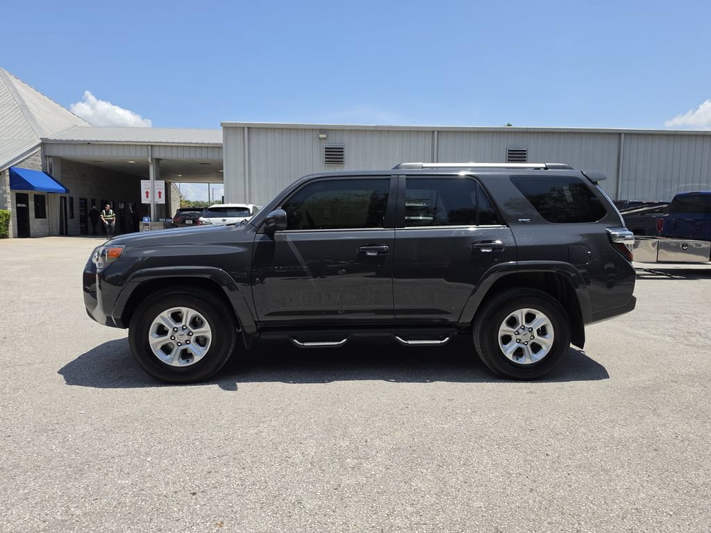 Used 2024 Toyota 4Runner SR5 RWD image 6