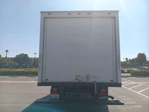 Used 2012 Chevrolet Express 3500 Extended w/ Chrome Appearance Package image 8