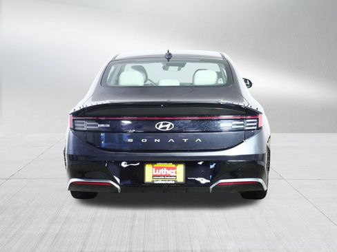 Used 2025 Hyundai Sonata SEL FWD image 6
