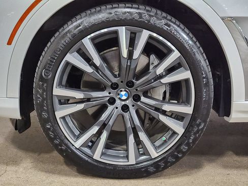 Used 2019 BMW X7 xDrive50i w/ Luxury Seating Package AWD/4WD image 28