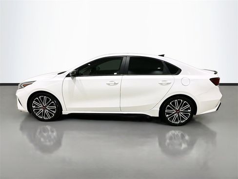 Used 2023 Kia Forte GT w/ GT2 Package image 4