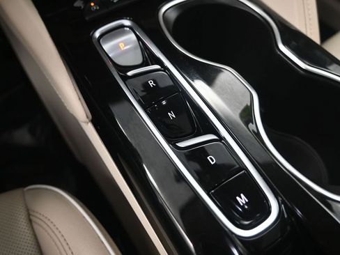 Used 2023 Buick Envision Avenir image 22