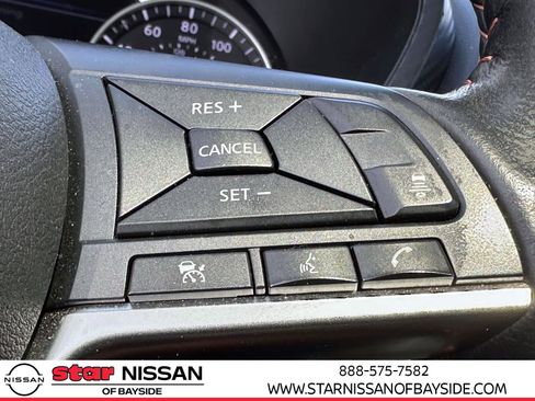 Certified 2022 Nissan Sentra SR w/ SR Premium Package image 27