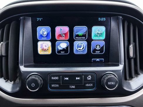 Used 2018 Chevrolet Colorado Z71 image 24