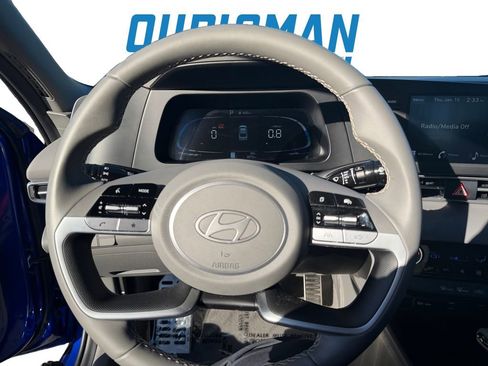 Certified 2025 Hyundai Elantra Sport image 25