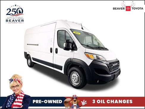 Used 2025 RAM ProMaster 2500 w/ Convenience Group FWD image 1