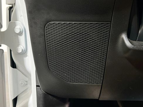 Used 2022 Jeep Gladiator Rubicon image 13