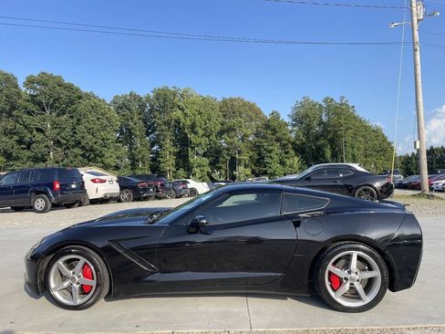 Used 2014 Chevrolet Corvette Stingray Coupe RWD image 4