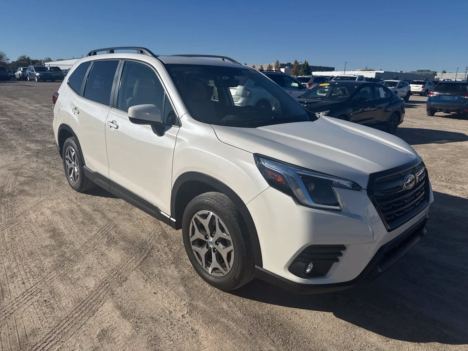 Used 2024 Subaru Forester Premium AWD/4WD image 4