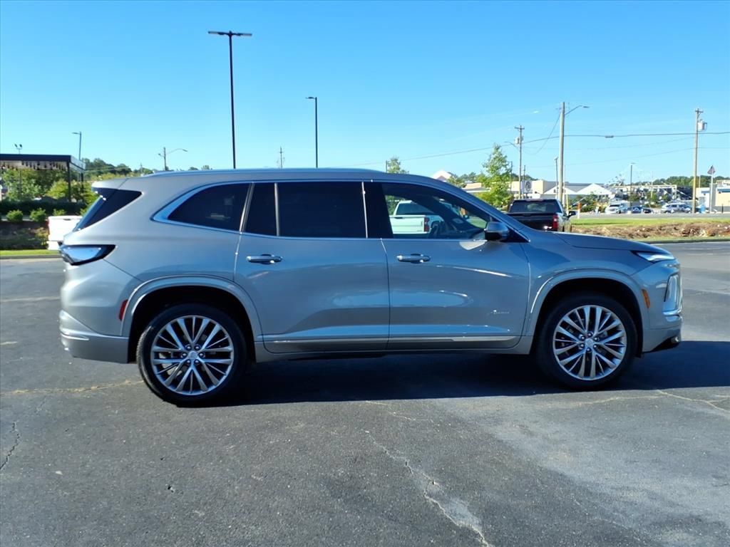 Used 2025 Buick Enclave Avenir w/ Trailering Package, 5000 lbs. FWD image 20