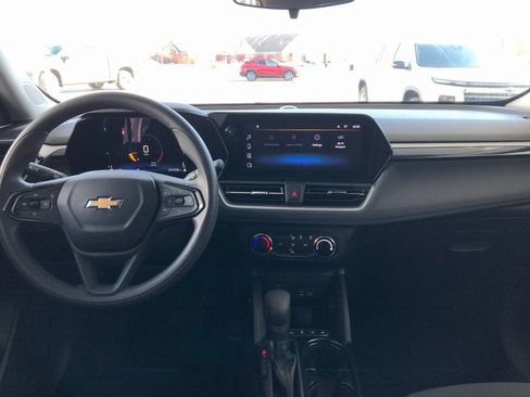 Certified 2025 Chevrolet TrailBlazer LS w/ LS Convenience Package image 16