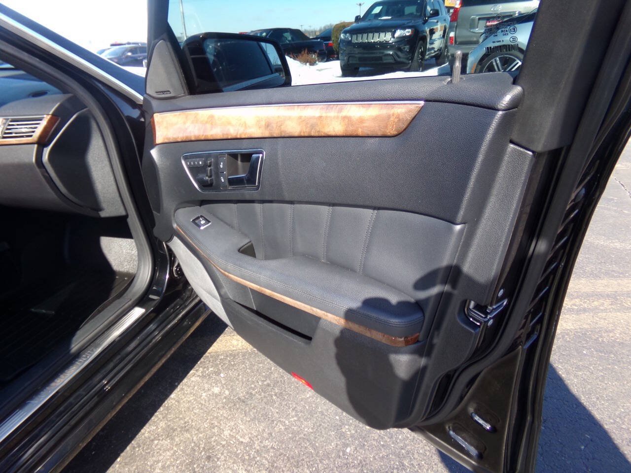 Used 2012 Mercedes-Benz E 350 4MATIC Sedan w/ Premium 1 Launch Pkg image 37