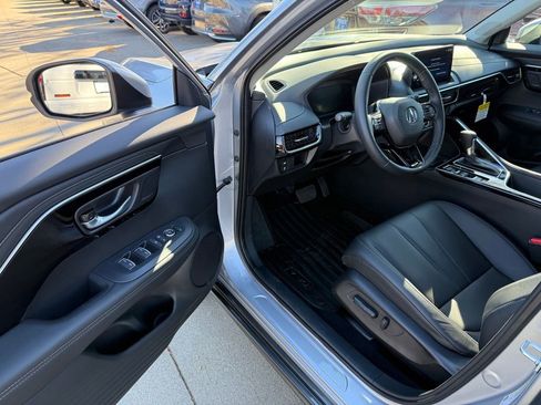 Certified 2025 Acura ADX FWD image 16