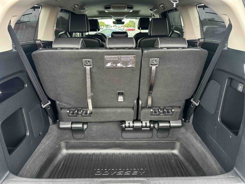 Certified 2025 Honda Odyssey Elite image 23