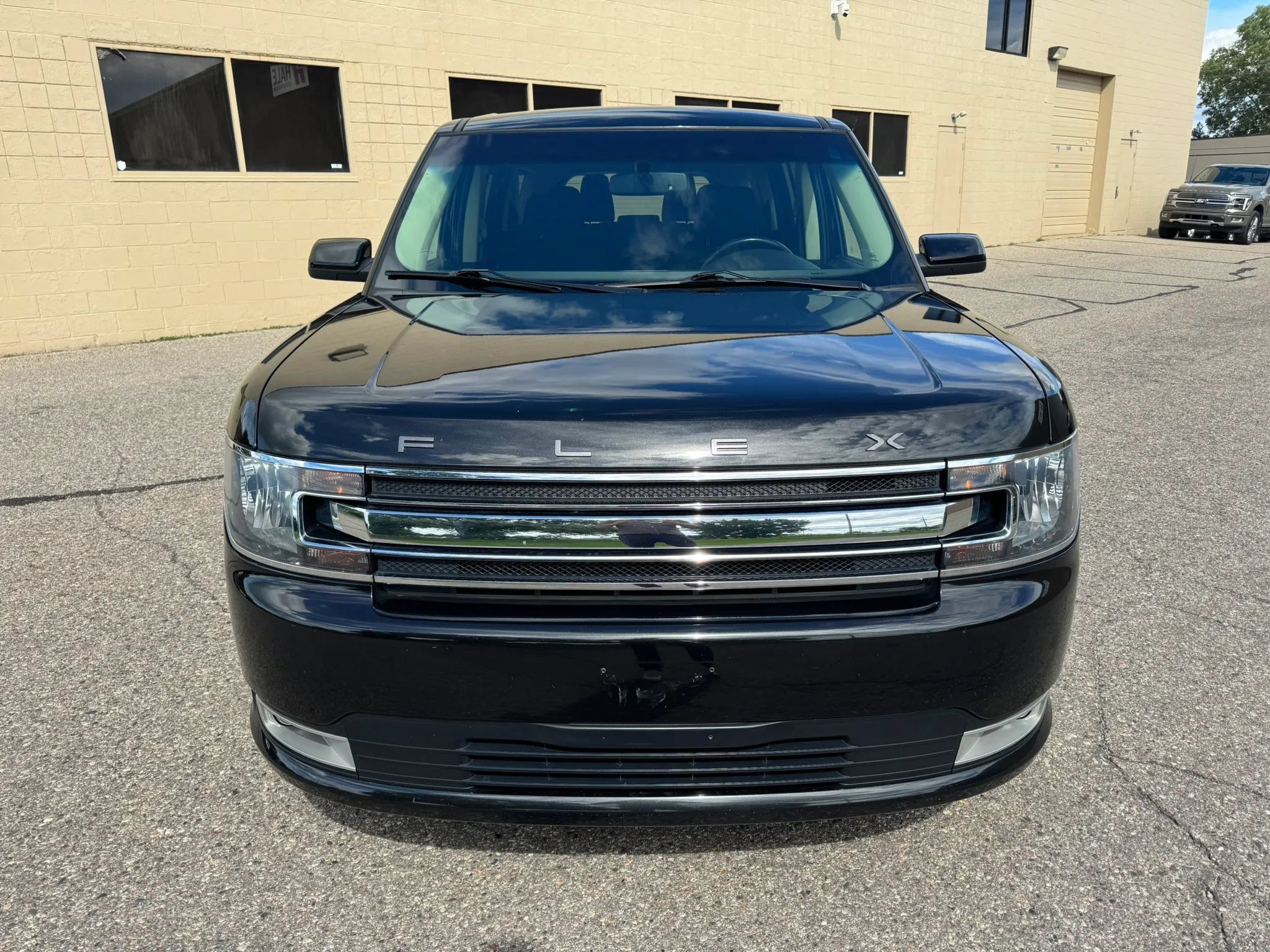 Used 2014 Ford Flex SEL FWD image 2