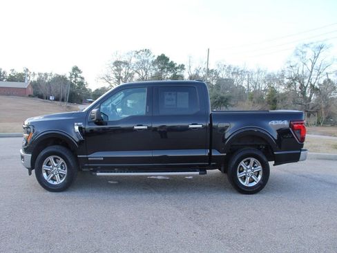 Used 2024 Ford F150 XLT w/ Mobile Office Package image 13