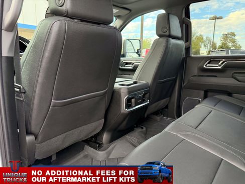 Used 2024 Chevrolet Silverado 3500 LTZ w/ LTZ Plus Package image 22