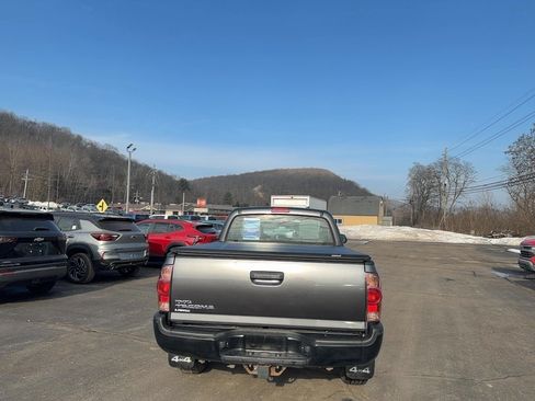Used 2014 Toyota Tacoma 4x4 Access Cab image 6