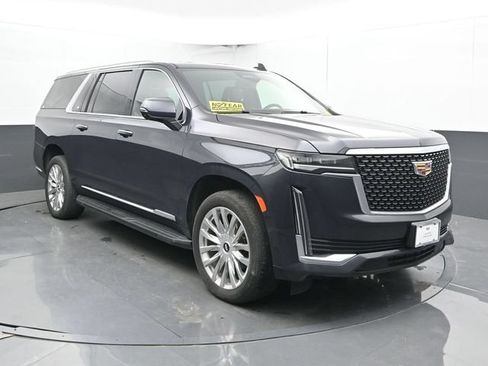 Used 2023 Cadillac Escalade ESV Premium Luxury AWD/4WD image 6