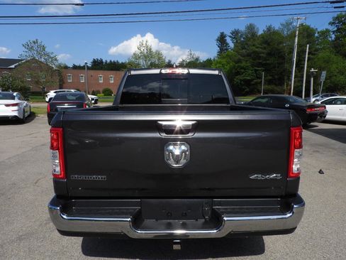 Used 2019 RAM 1500 Big Horn AWD/4WD image 3