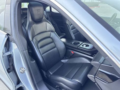 Used 2020 Porsche Taycan 4S AWD/4WD image 20