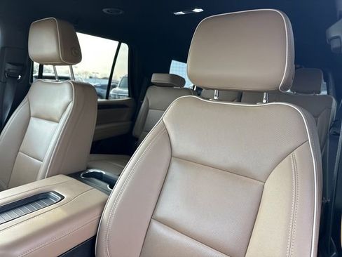 Used 2024 Chevrolet Tahoe Premier image 17