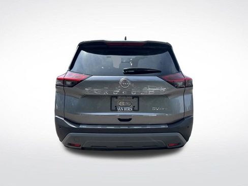 Used 2023 Nissan Rogue SV image 11