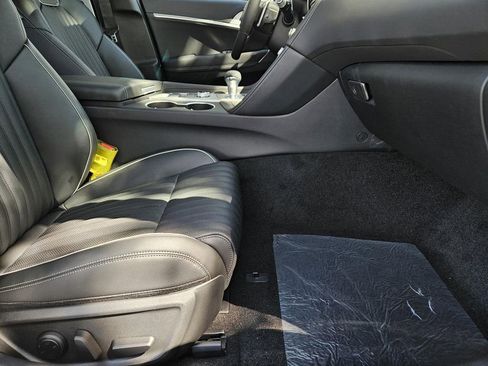 New 2026 Genesis G70 2.5T Prestige image 9