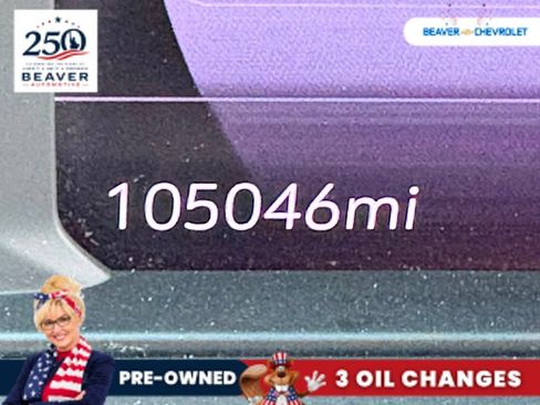 Used 2022 Chevrolet Bolt LT w/ Infotainment Package FWD image 34