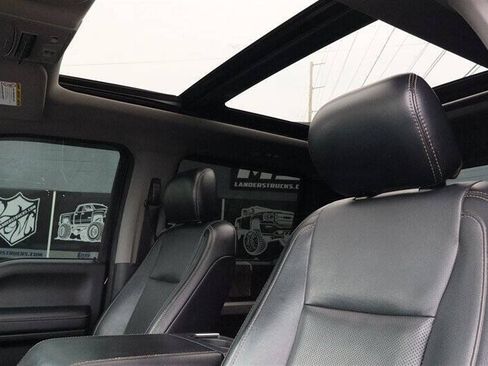 Used 2019 Ford F350 Lariat w/ Lariat Ultimate Package AWD/4WD image 18
