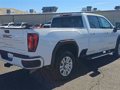 Used 2022 GMC Sierra 2500 Denali image 8