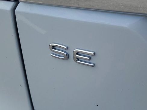 New 2026 Volkswagen Atlas SE FWD image 6