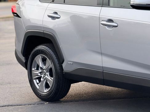 Used 2025 Toyota RAV4 XLE image 8