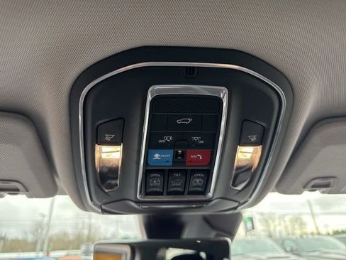 Used 2023 Jeep Grand Cherokee 30th Anniversary image 33