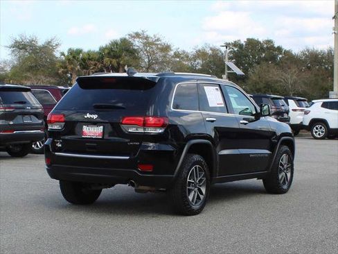 Certified 2022 Jeep Grand Cherokee Limited image 3