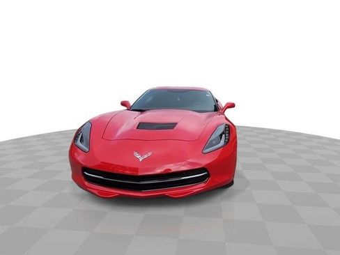 Used 2016 Chevrolet Corvette Stingray Coupe RWD image 3