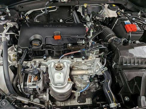 Certified 2026 Honda HR-V LX image 28