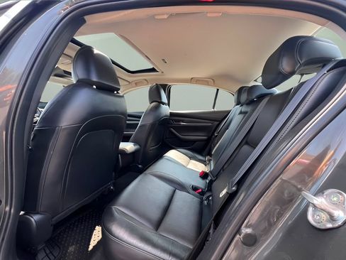 Used 2021 MAZDA MAZDA3 s AWD/4WD image 14