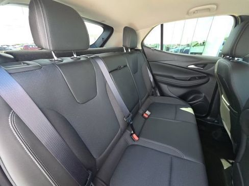 Used 2024 Buick Encore GX Preferred w/ Comfort Package FWD image 8