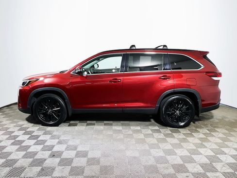 Certified 2019 Toyota Highlander SE AWD/4WD image 4
