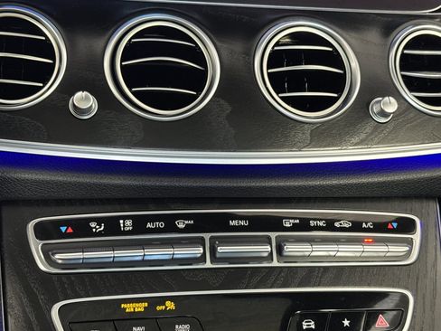 Certified 2022 Mercedes-Benz E 350 Sedan image 28