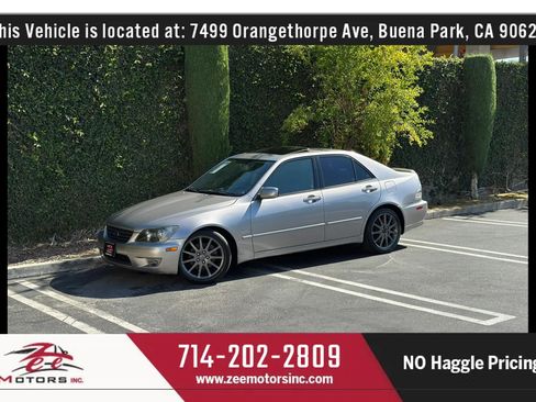 Used 2004 Lexus IS 300 RWD image 15
