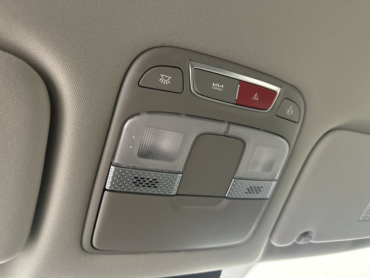 Certified 2024 Kia Telluride S FWD image 10