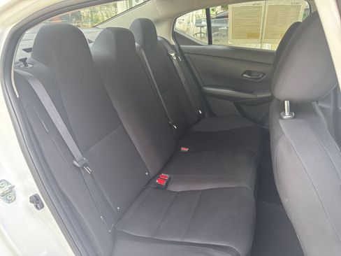 Used 2025 Nissan Sentra S FWD image 38