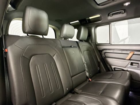Used 2023 Land Rover Defender 110 X image 15