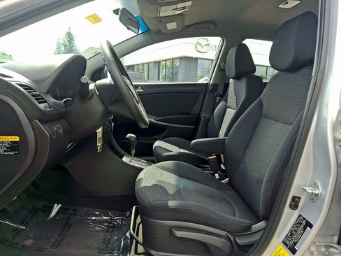 Used 2015 Hyundai Accent GS FWD image 15